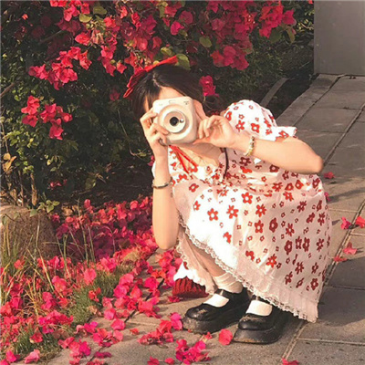 海盐伴游女生飞傲松的资料